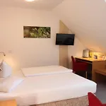 & Restaurant Nordstern Гостевой дом Котбус