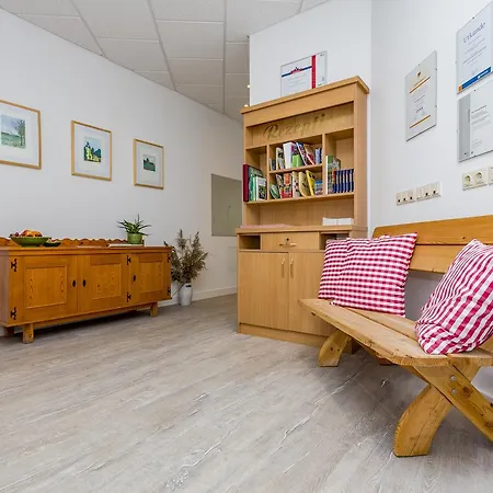 Pension&restaurant Nordstern Gæstehus 3*