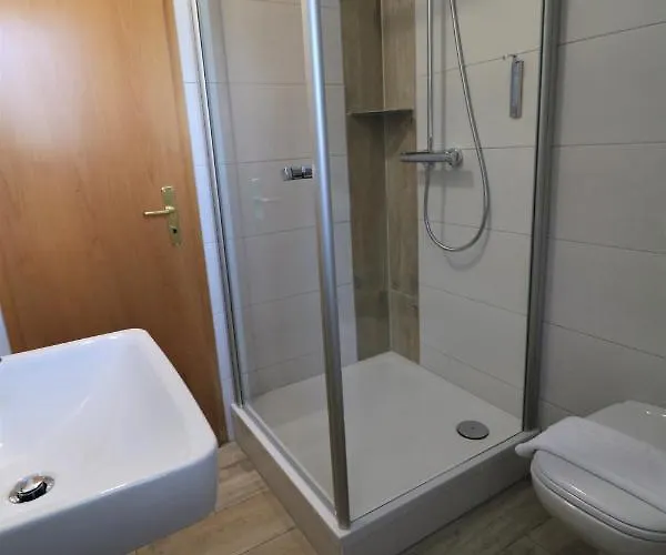 & Restaurant Nordstern ゲストハウス 3*