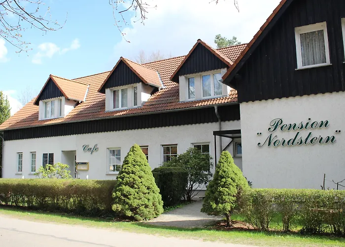 & Restaurant Nordstern ゲストハウス 3*